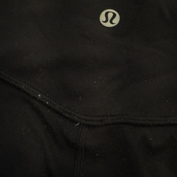 Lululemon - Picture 7 of 7